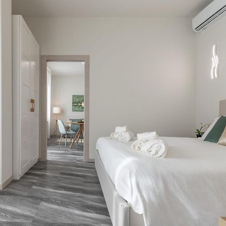 Italian Experience-Suite Ateneo Pavie Extérieur photo