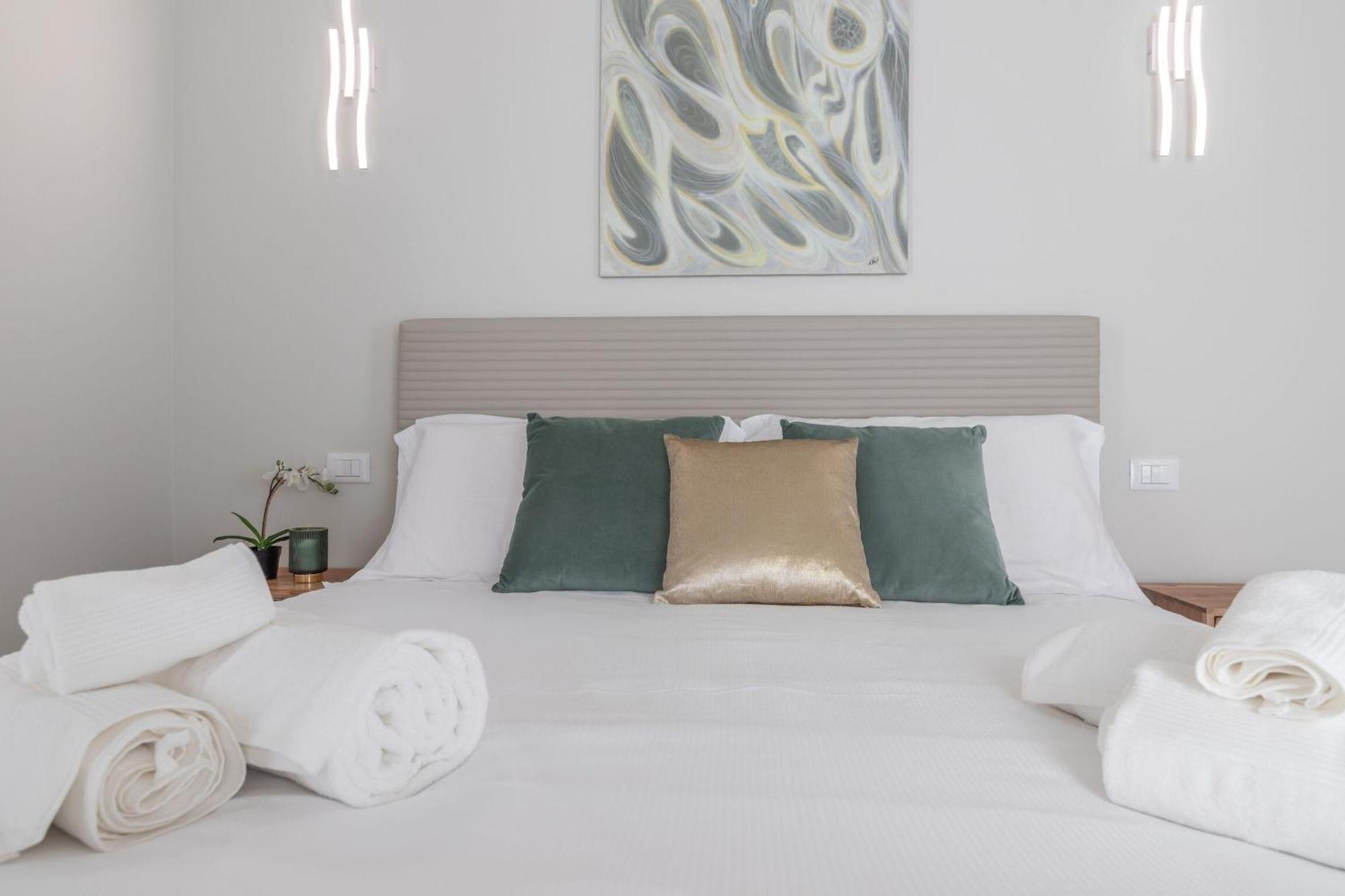 Italian Experience-Suite Ateneo Pavie Extérieur photo